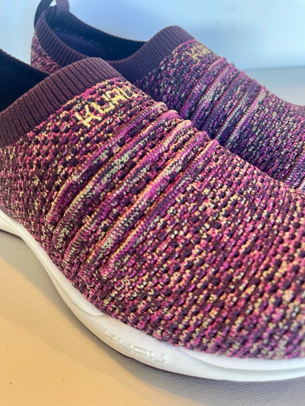 KURU STRIDE NOVA KNIT KURUCLOUD FOAM SLIP ON WOMENS SIZE 7.5 PURPLE CONFETTI - Picture 11 of 17